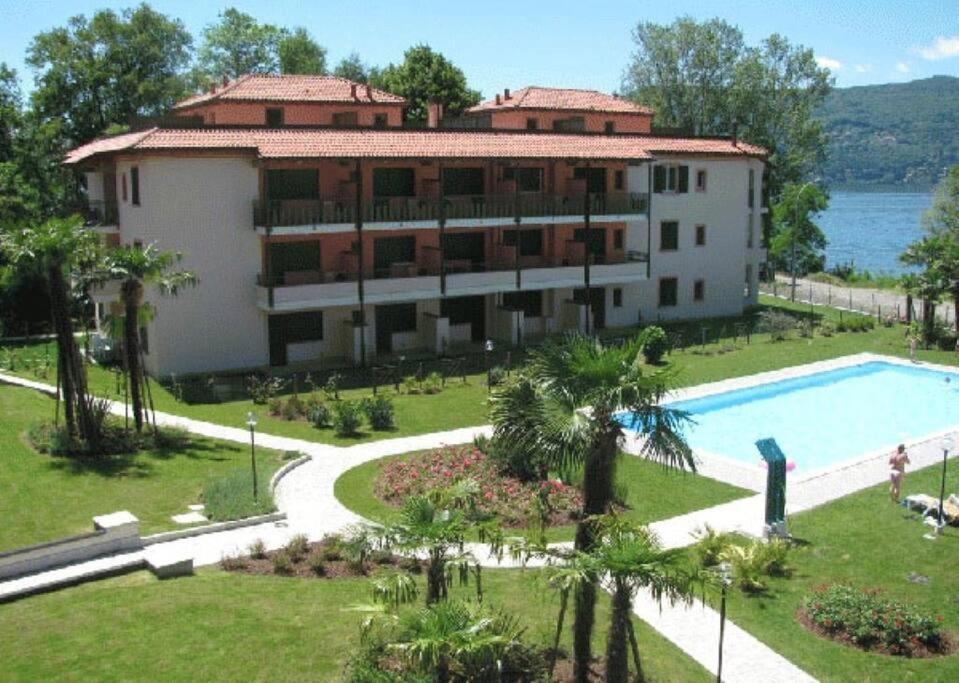 La Casa Sul Lago Monvalle Extérieur photo