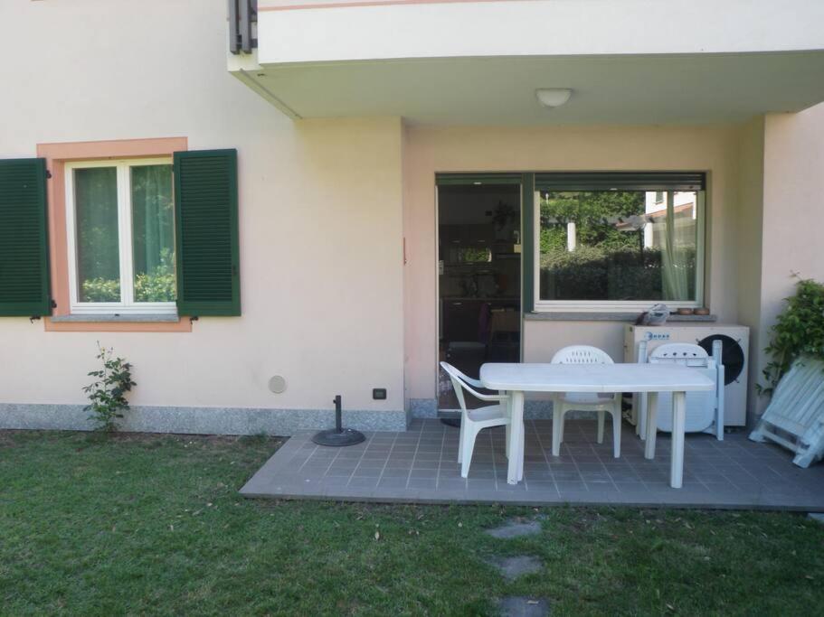 La Casa Sul Lago Monvalle Extérieur photo